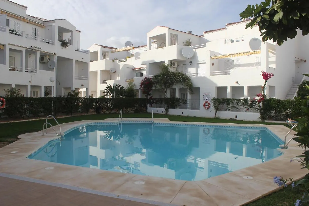 Sun Castle 0*, Fuengirola